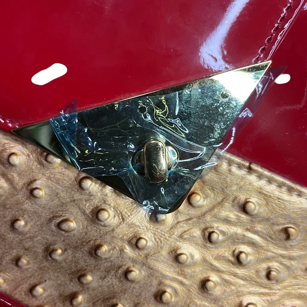 ASHARD RICHLEY Red Patent Envelope‎ Clutch iPad Case Gold Tone Accents *NWOT*